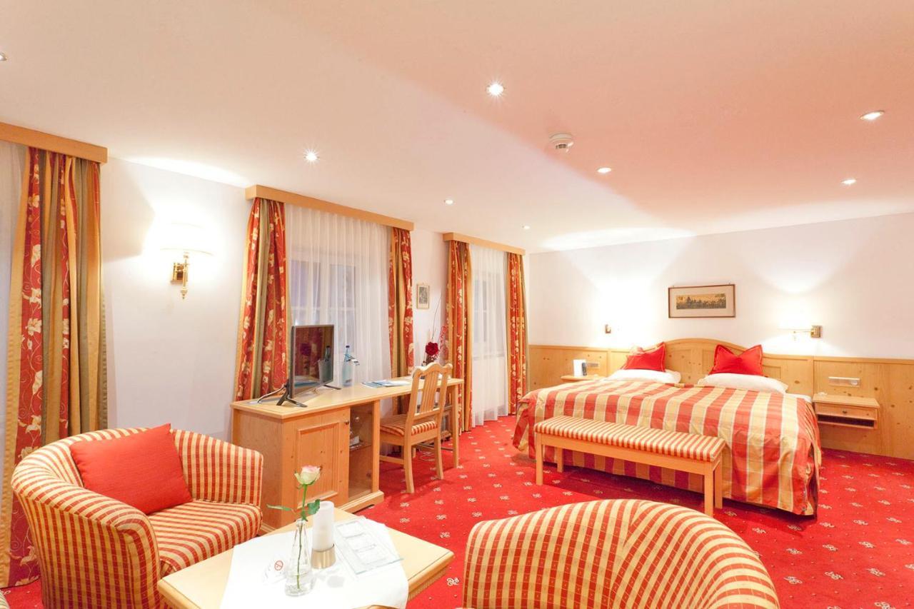 Hotel Tannbergerhof Im Zentrum Von Lech エクステリア 写真