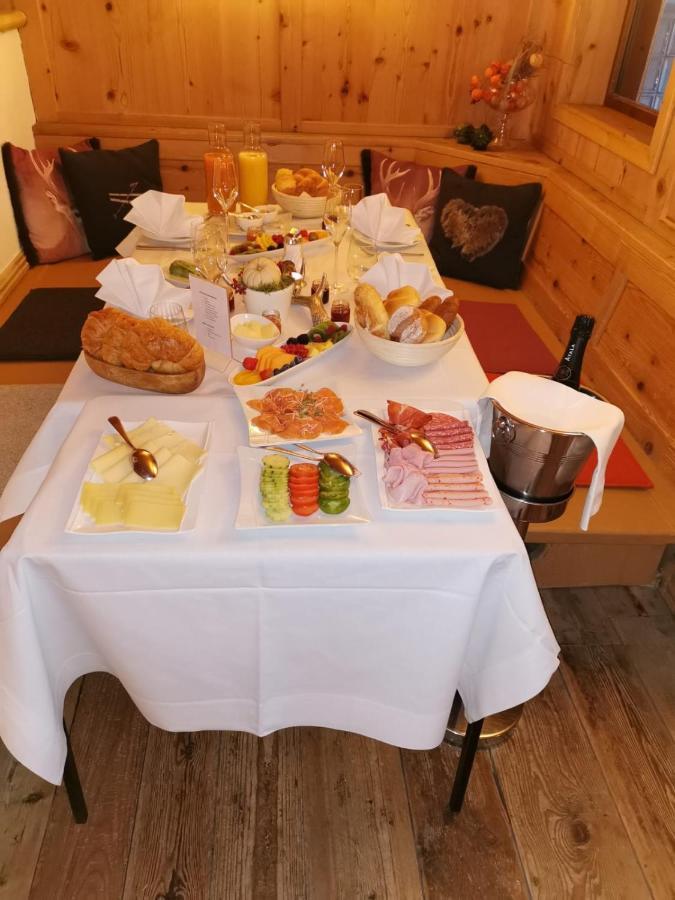 Hotel Tannbergerhof Im Zentrum Von Lech エクステリア 写真