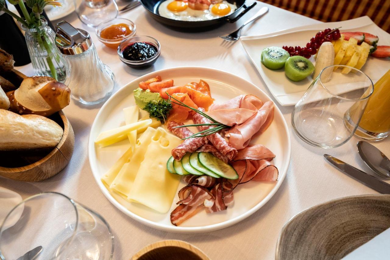 Hotel Tannbergerhof Im Zentrum Von Lech エクステリア 写真