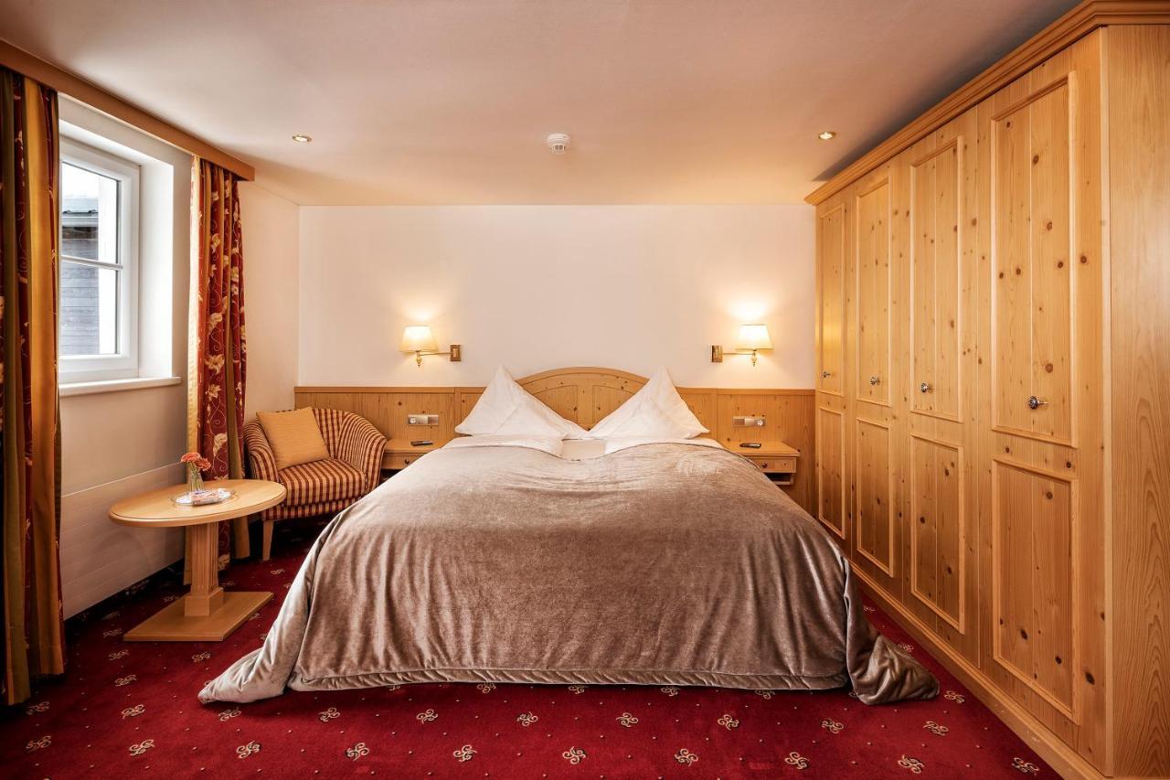 Hotel Tannbergerhof Im Zentrum Von Lech エクステリア 写真