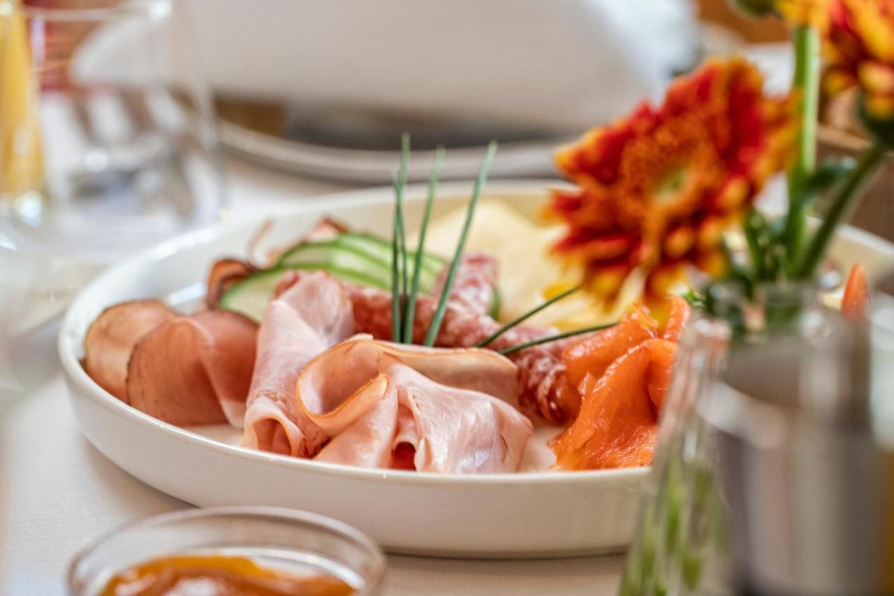 Hotel Tannbergerhof Im Zentrum Von Lech エクステリア 写真